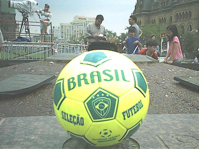 http://www.4data.ca/ottawa/archive/brazilWorldCupVictory2002/brazil-4.jpg